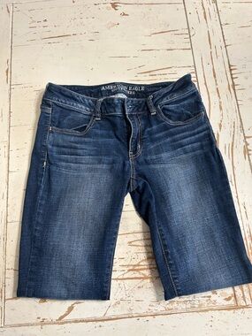 American Eagle Outfitters Women’s Medium/Dark Blue Boyfriend Denim Shorts
